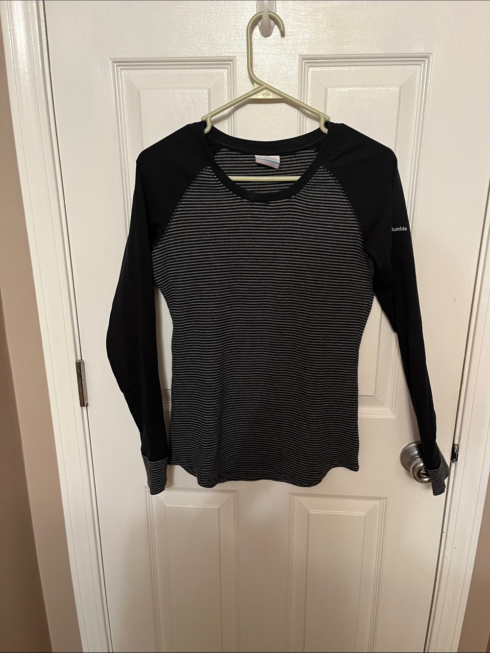 Black & Gray Striped Long-Sleeve Columbia Shirt